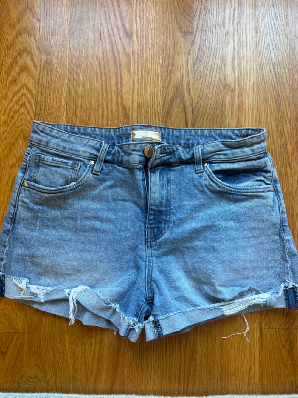 Kut from the Kloth Light Blue Boyfriend Denim Shorts